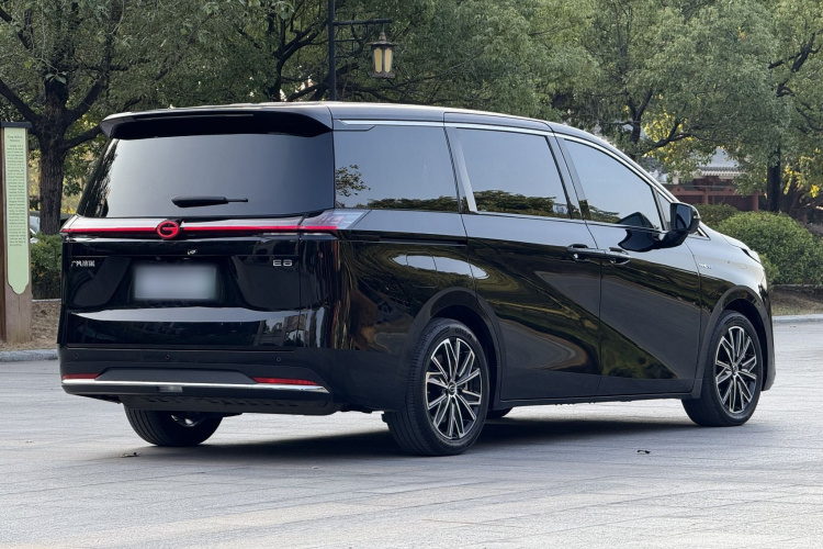 GAC Trumpchi E8 New Energy 2024 car image #7