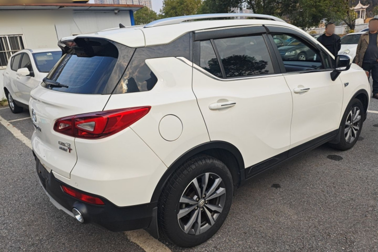 GAC Trumpchi GS3 2020 #7 GAC Trumpchi GS3 2020 car image #7