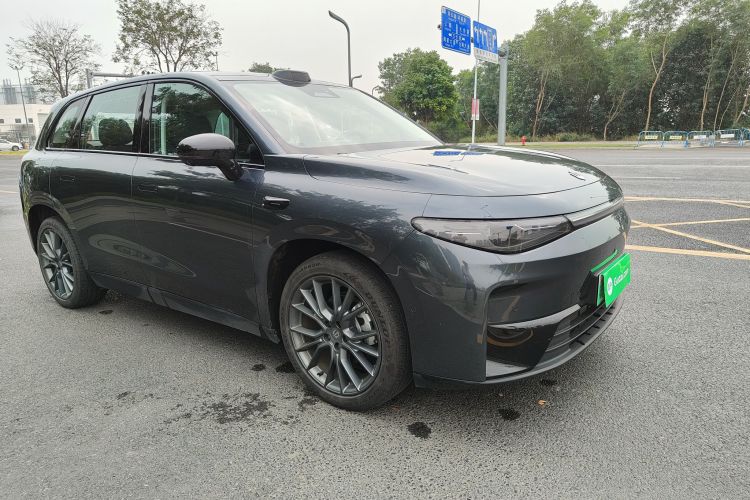 零跑汽车 零跑C10 2024 汽车图片 #7