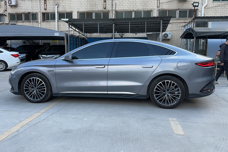 BYD Han 2022 #7 BYD Han 2022 car image #7