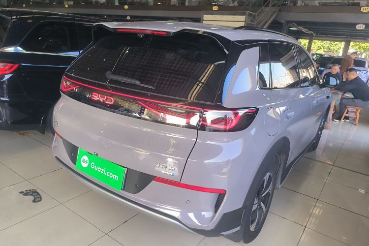 BYD Sea Lion 05 EV 2025 car image #7