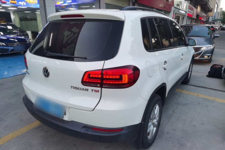 Volkswagen Tiguan 2015 #7 Volkswagen Tiguan 2015 car image #7