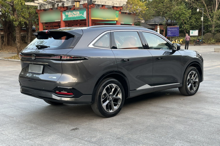 Changan CS75 Plus 2024 immagine di auto #7