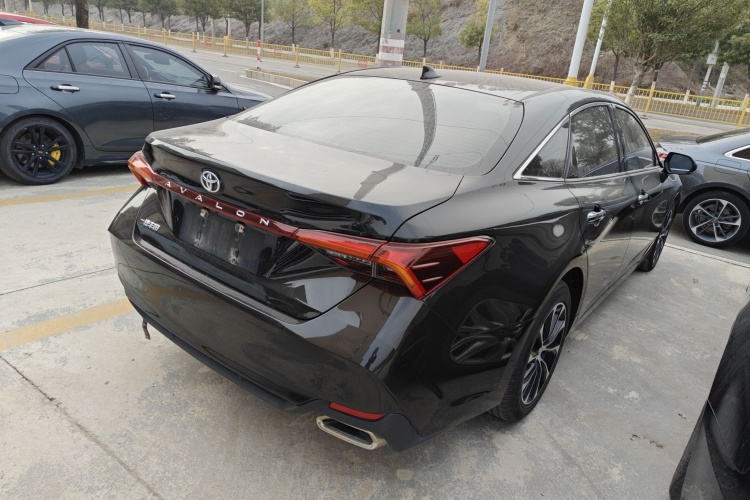 Toyota Avalon 2022 immagine di auto #7