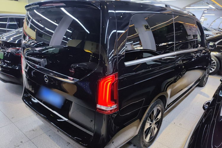 Mercedes-Benz V Class 2022 #7 Mercedes-Benz V Class 2022 car image #7