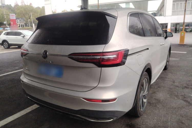 Volkswagen Viloran 2023 #7 Volkswagen Viloran 2023 immagine di auto #7