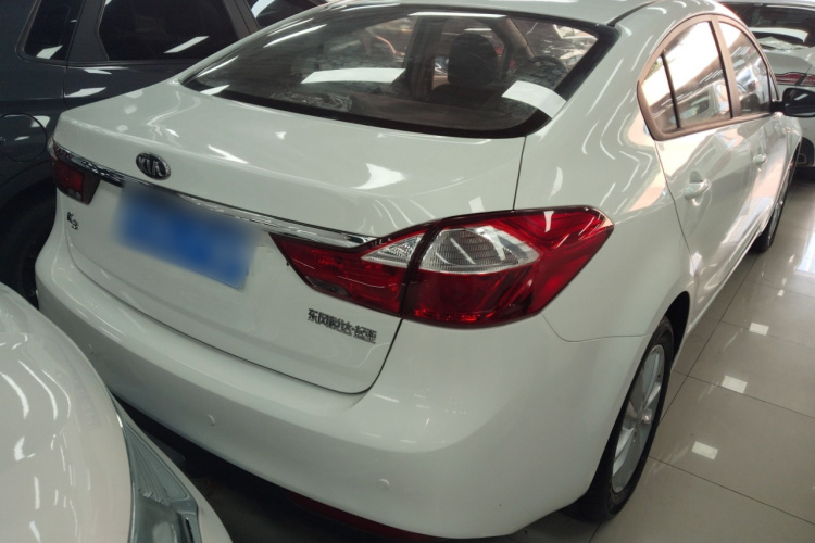 Kia 2017 immagine di auto #7
