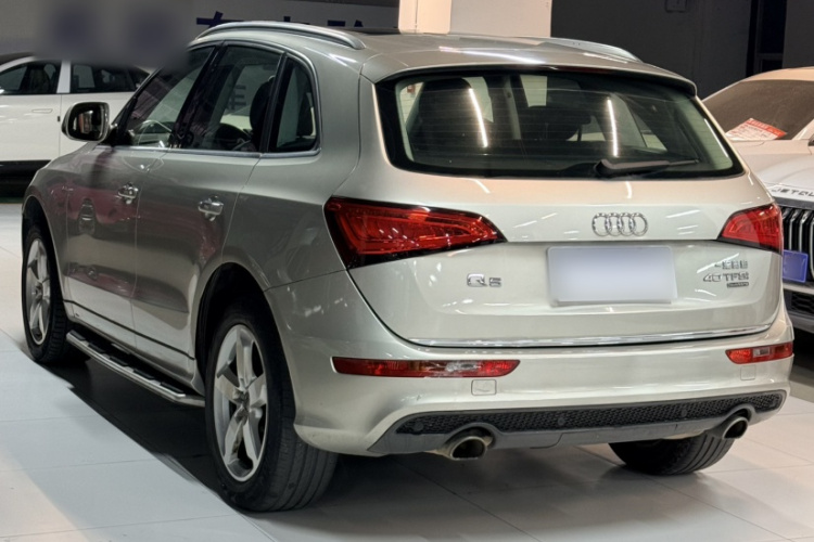 Audi Q5 2018 صورة سيارة #7