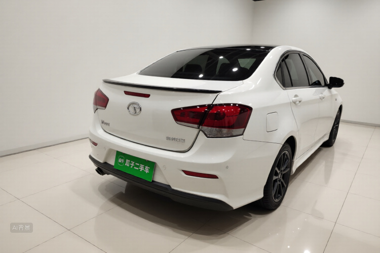 Soueast V5 Lingzhi 2017 car image #7