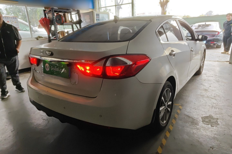 Kia K3 2017 #7 Kia K3 2017 car image #7