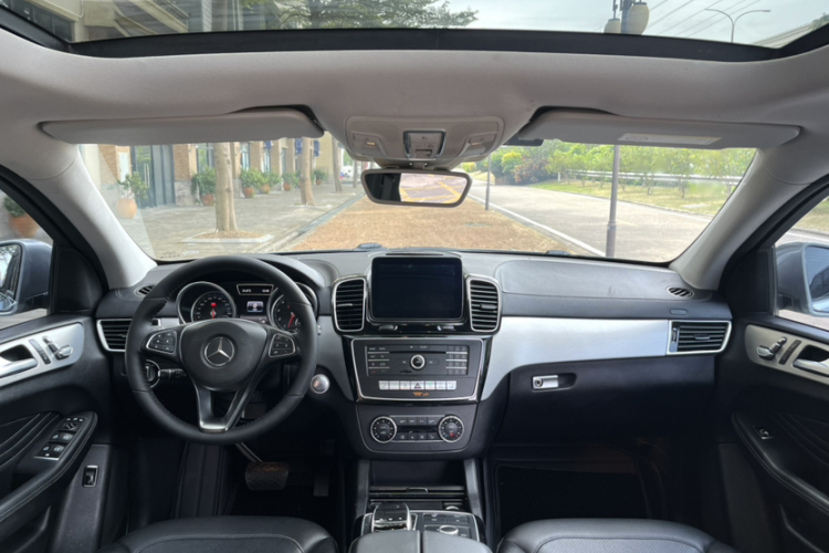 Mercedes-Benz GLE Coupe 2016 car image #7