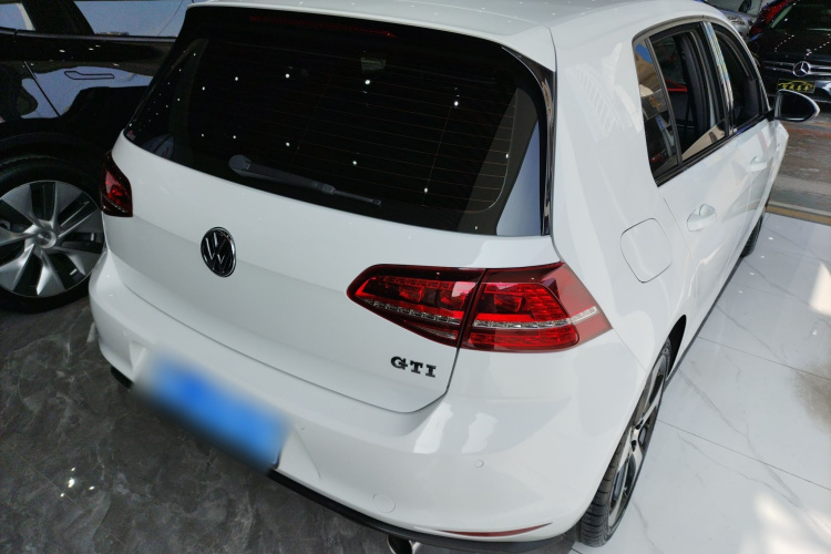 Volkswagen GolfGTI 2016 car image #7