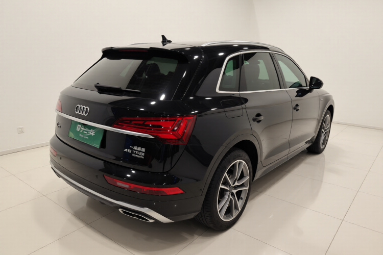 Audi Q5L 2021 car image #7