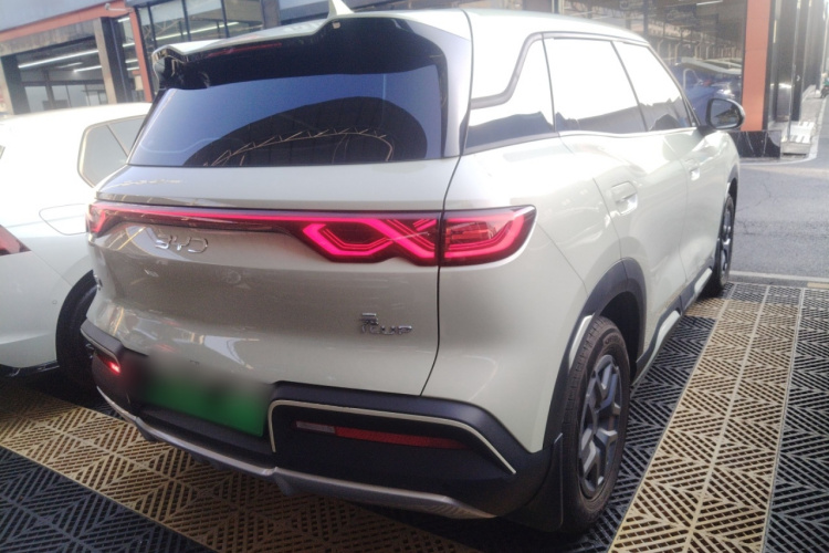 BYD YuanUP 2025 #7 BYD YuanUP 2025 car image #7