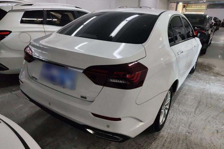 GEELY Emgrand 2021 #7 GEELY Emgrand 2021 car image #7