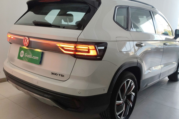 Volkswagen Tharu 2024 car image #7