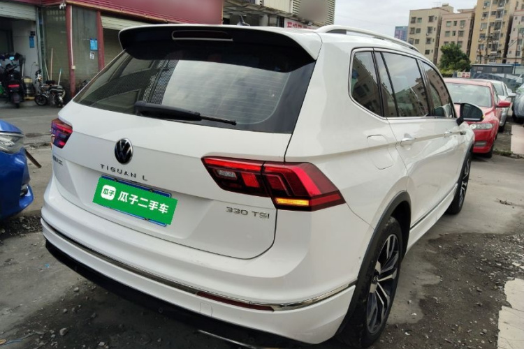 Volkswagen Tiguan L 2021 car image #7
