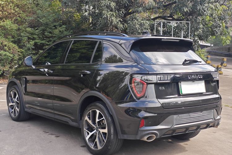 Lynk & Co 01 EM-P 2022 car image #7