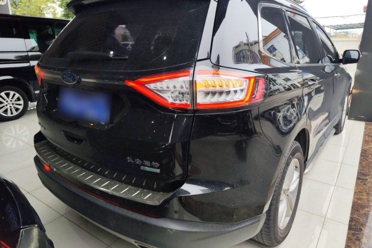 Ford Edge 2018 #7 Ford Edge 2018 car image #7