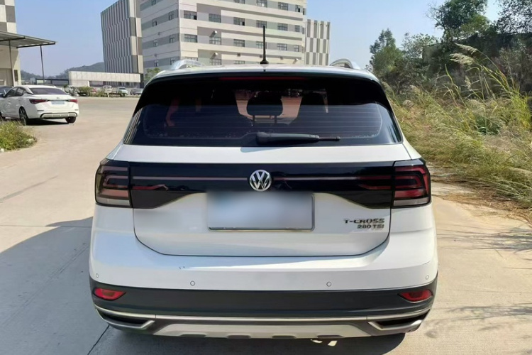 Volkswagen T-Cross 2019 car image #7