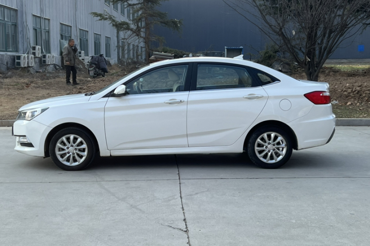 Changan Alsvin V7 2016 #7 Changan Alsvin V7 2016 car image #7