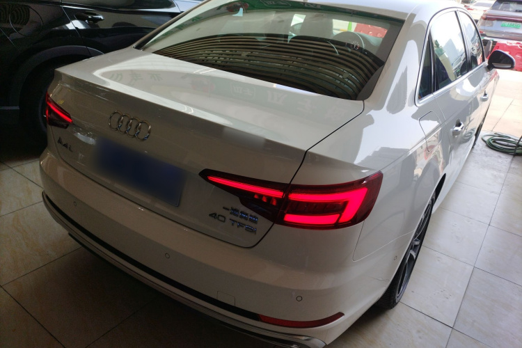 Audi A4L 2019 #7 Audi A4L 2019 car image #7