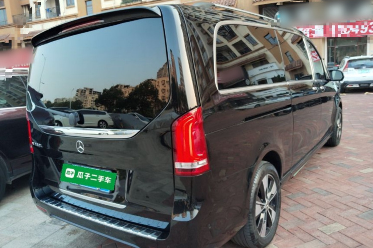 Mercedes-Benz V Class 2020 car image #7