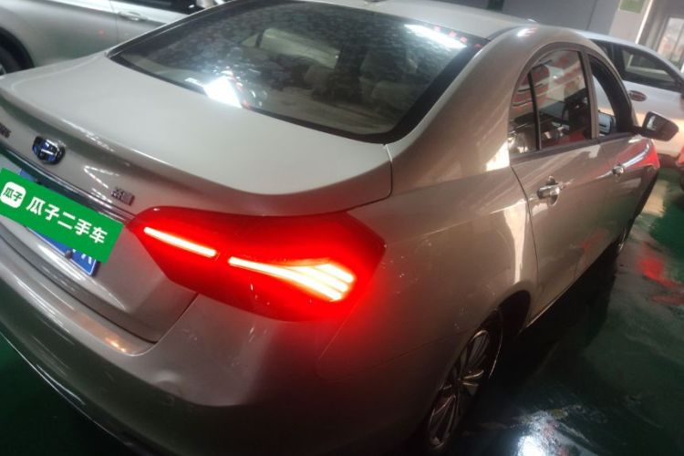 GEELY Emgrand 2019 car image #7