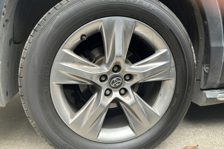Toyota Highlander 2021 car image #7
