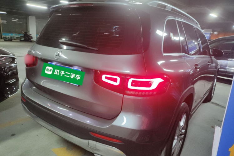 Mercedes-Benz GLB Class 2023 immagine di auto #7