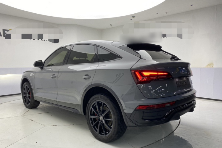 Audi Q5L Sportback 2021 immagine di auto #7