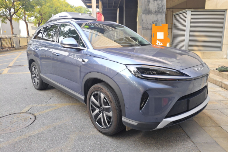 BYD Sea Lion 07 DM-i 2025 car image #7