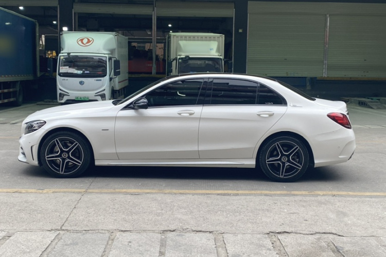 Mercedes-Benz C Class 2021 car image #7