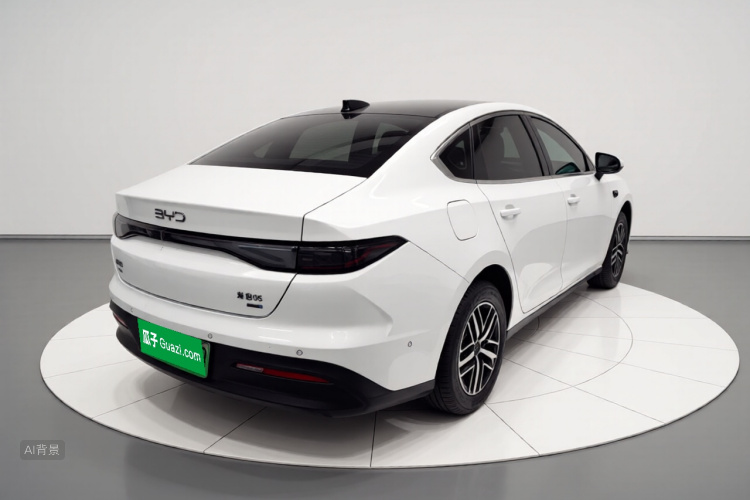 BYD Seal 05 DM-i 2025 #7 BYD Seal 05 DM-i 2025 car image #7