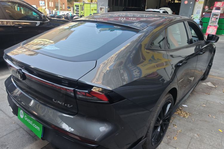 Changan UNI-V 2025 #7 Changan UNI-V 2025 car image #7