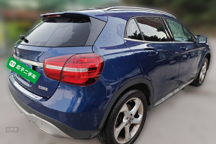 Mercedes-Benz GLA Class 2019 car image #7