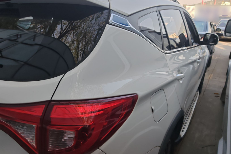 BYD Song New Energy 2018 #7 BYD Song New Energy 2018 car image #7