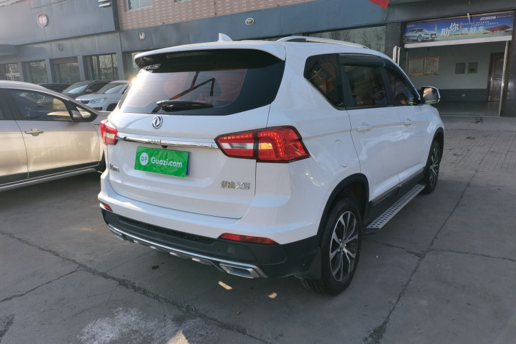 Forthing JOYEAR X5 2019 car image #7