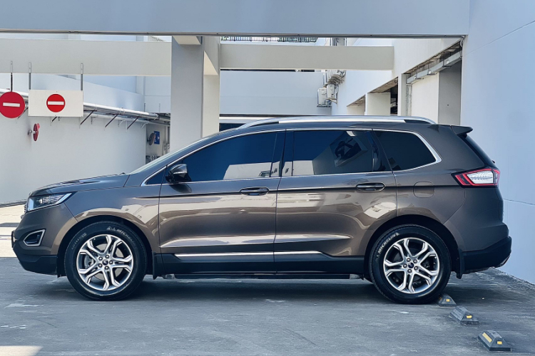 Ford Edge 2018 image de voiture #7