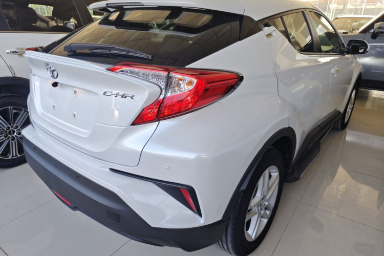 Toyota C-HR 2022 #7 Toyota C-HR 2022 car image #7