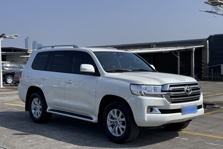 Toyota 2019 car image #7