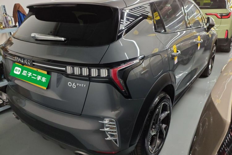 Lynk & Co 06 EM-P 2022 #7 Lynk & Co 06 EM-P 2022 car image #7
