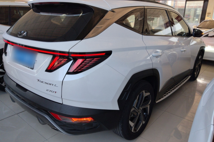 Hyundai Tucson 2023 car image #7