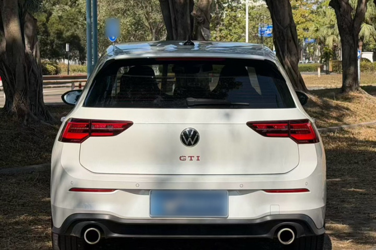 Volkswagen GolfGTI 2021 car image #7