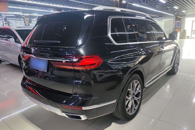 BMW X7 2022 #7 BMW X7 2022 car image #7