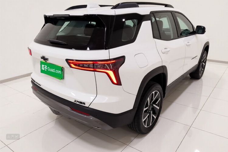 Chevrolet Equinox Plus 2025 car image #7