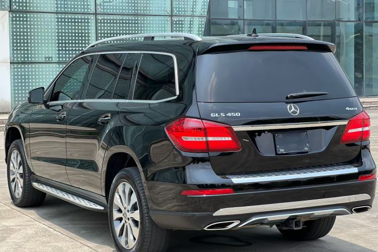 Mercedes-Benz 2018 car image #7