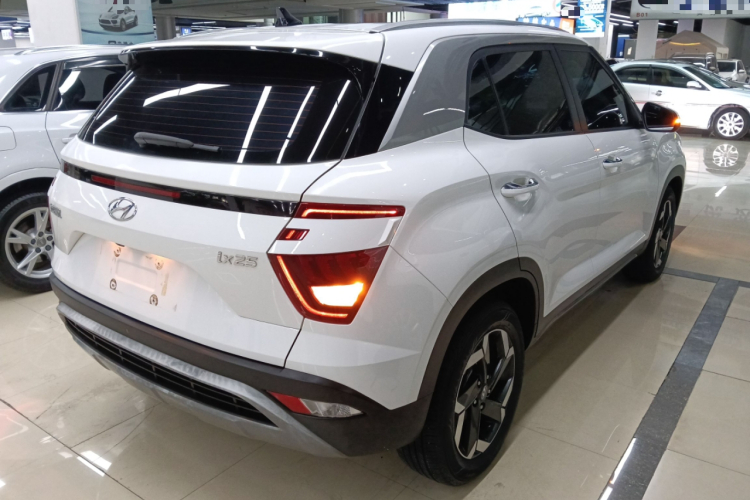Hyundai ix25 2020 #7 Hyundai ix25 2020 car image #7