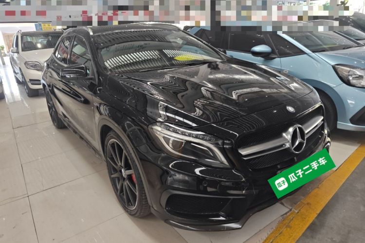 Mercedes-Benz GLA AMG 2016 immagine di auto #7