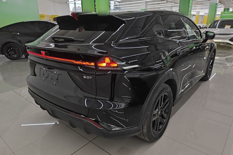 Deepal S07 2025 car image #7